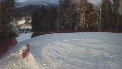 Prostřední část sjezdovky a snowpark