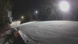 Prostřední část sjezdovky a snowpark