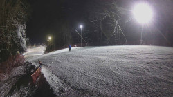 Prostřední část sjezdovky a snowpark