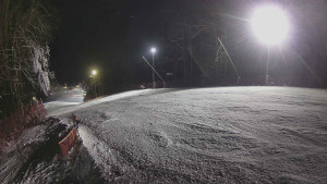 Skiareál Karolinka - Prostřední část sjezdovky a snowpark - 7.1.2026 v 21:50 Skiareál Karolinka - Prostřední část sjezdovky a snowpark - 7.1.2026 v 21:50