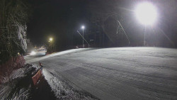 Prostřední část sjezdovky a snowpark