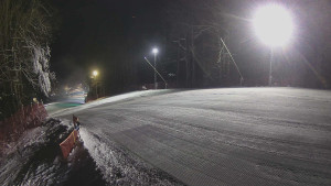 Skiareál Karolinka - Prostřední část sjezdovky a snowpark - 7.1.2026 v 23:20 Skiareál Karolinka - Prostřední část sjezdovky a snowpark - 7.1.2026 v 23:20