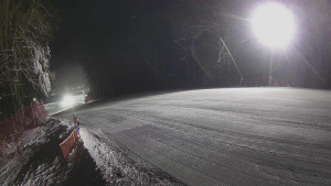 Skiareál Karolinka - Prostřední část sjezdovky a snowpark - 7.1.2026 v 23:40 Skiareál Karolinka - Prostřední část sjezdovky a snowpark - 7.1.2026 v 23:40