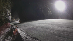 Prostřední část sjezdovky a snowpark