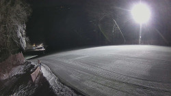 Prostřední část sjezdovky a snowpark