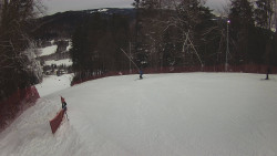 Prostřední část sjezdovky a snowpark