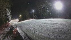 Prostřední část sjezdovky a snowpark