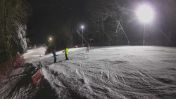 Prostřední část sjezdovky a snowpark
