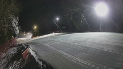 Prostřední část sjezdovky a snowpark