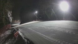 Prostřední část sjezdovky a snowpark