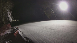 Prostřední část sjezdovky a snowpark