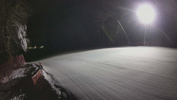 Prostřední část sjezdovky a snowpark