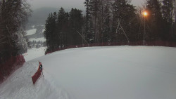 Prostřední část sjezdovky a snowpark