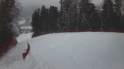 Prostřední část sjezdovky a snowpark