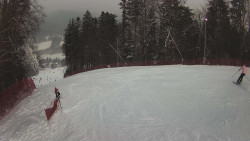 Prostřední část sjezdovky a snowpark