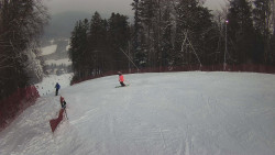 Prostřední část sjezdovky a snowpark