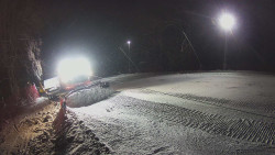 Prostřední část sjezdovky a snowpark