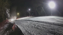 Prostřední část sjezdovky a snowpark