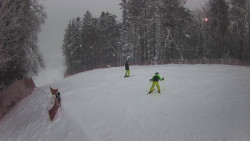 Prostřední část sjezdovky a snowpark