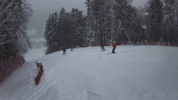 Prostřední část sjezdovky a snowpark