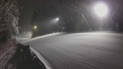 Prostřední část sjezdovky a snowpark