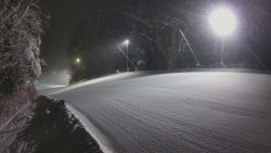 Prostřední část sjezdovky a snowpark