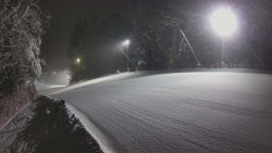 Prostřední část sjezdovky a snowpark