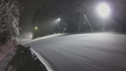 Prostřední část sjezdovky a snowpark