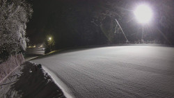 Prostřední část sjezdovky a snowpark