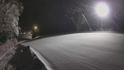 Prostřední část sjezdovky a snowpark
