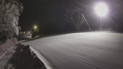 Prostřední část sjezdovky a snowpark