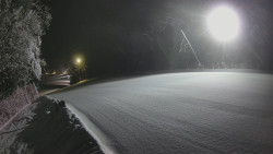 Prostřední část sjezdovky a snowpark
