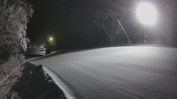 Prostřední část sjezdovky a snowpark