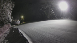 Prostřední část sjezdovky a snowpark