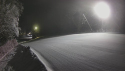Prostřední část sjezdovky a snowpark