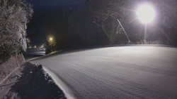 Prostřední část sjezdovky a snowpark