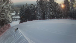 Prostřední část sjezdovky a snowpark