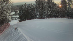Prostřední část sjezdovky a snowpark