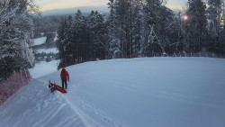 Prostřední část sjezdovky a snowpark