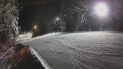 Prostřední část sjezdovky a snowpark