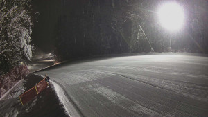 Skiareál Karolinka - Prostřední část sjezdovky a snowpark - 13.1.2026 v 02:05 Skiareál Karolinka - Prostřední část sjezdovky a snowpark - 13.1.2026 v 02:05