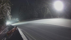 Prostřední část sjezdovky a snowpark