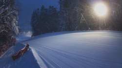 Prostřední část sjezdovky a snowpark