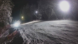 Prostřední část sjezdovky a snowpark