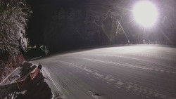 Prostřední část sjezdovky a snowpark