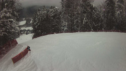 Prostřední část sjezdovky a snowpark