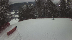 Prostřední část sjezdovky a snowpark