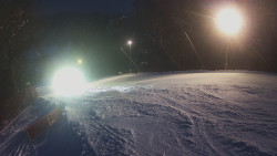 Prostřední část sjezdovky a snowpark