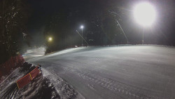 Prostřední část sjezdovky a snowpark