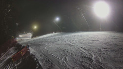 Prostřední část sjezdovky a snowpark